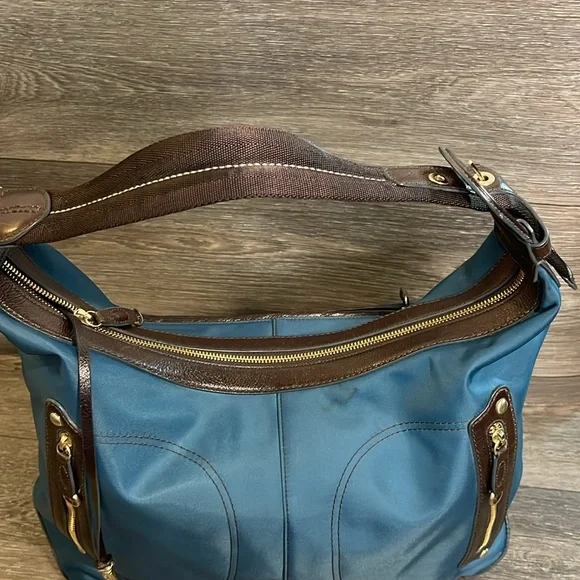 TUMI bag - Picture 4 of 11